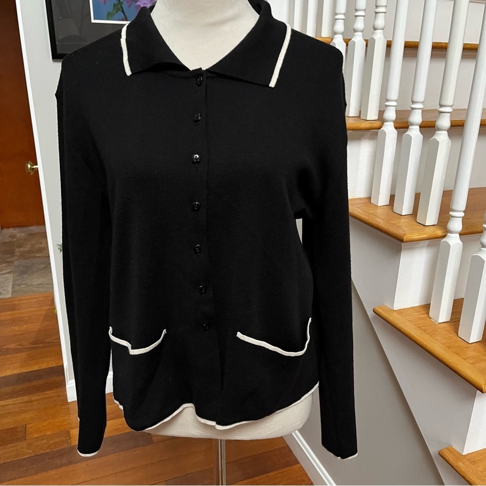 Clorinda Women’s Large Black Cardigan Button Front Pockets Ivory Trim Wool